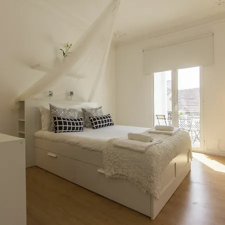 Bairro Alto Stylish By Homing Apartment Lisbon Exterior photo